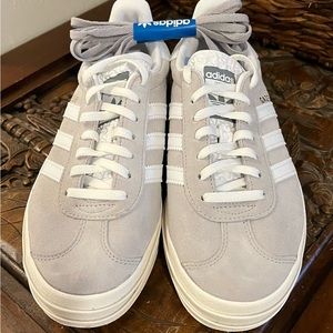 Brand new/Never worn: Adidas Gazelle Platform Sneakers